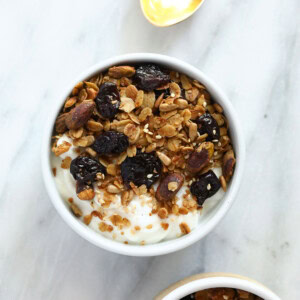 Granola on a yogurt parfait