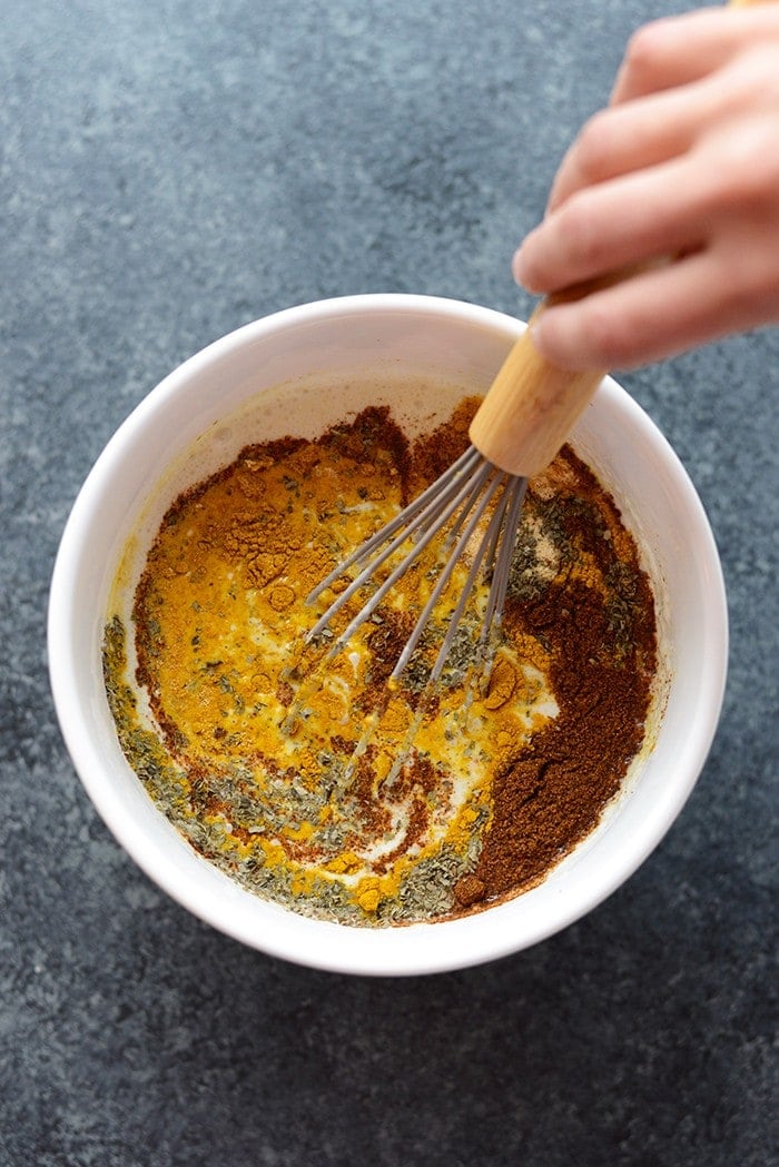 Curry just got even easier and more delicious than ever! In less than an hour you can have this delicious Sweet Potato Green Curry Quinoa Casserole ready for the entire fam. 