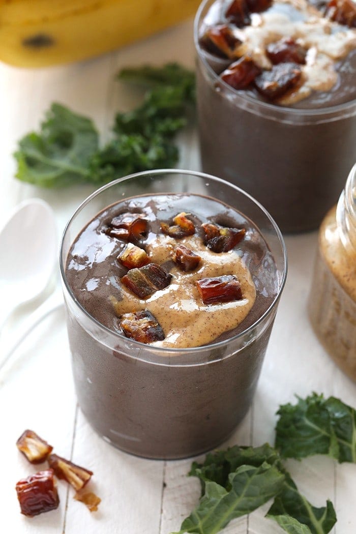 dark chocolate protein date smoothie