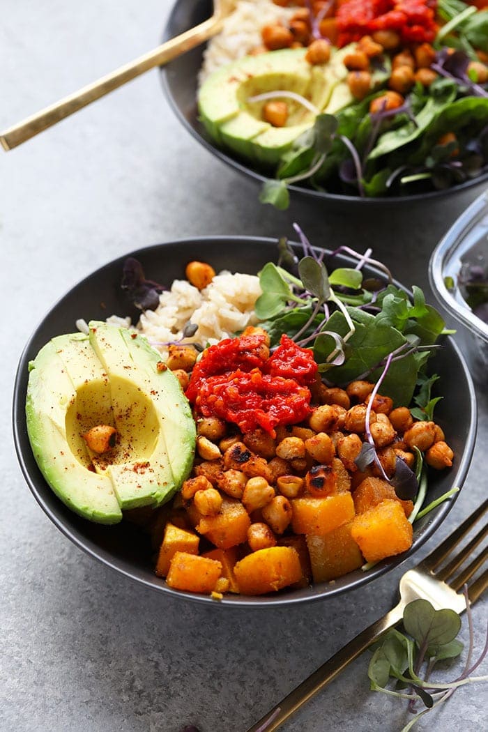 A healthy buddha bowl ready to eat