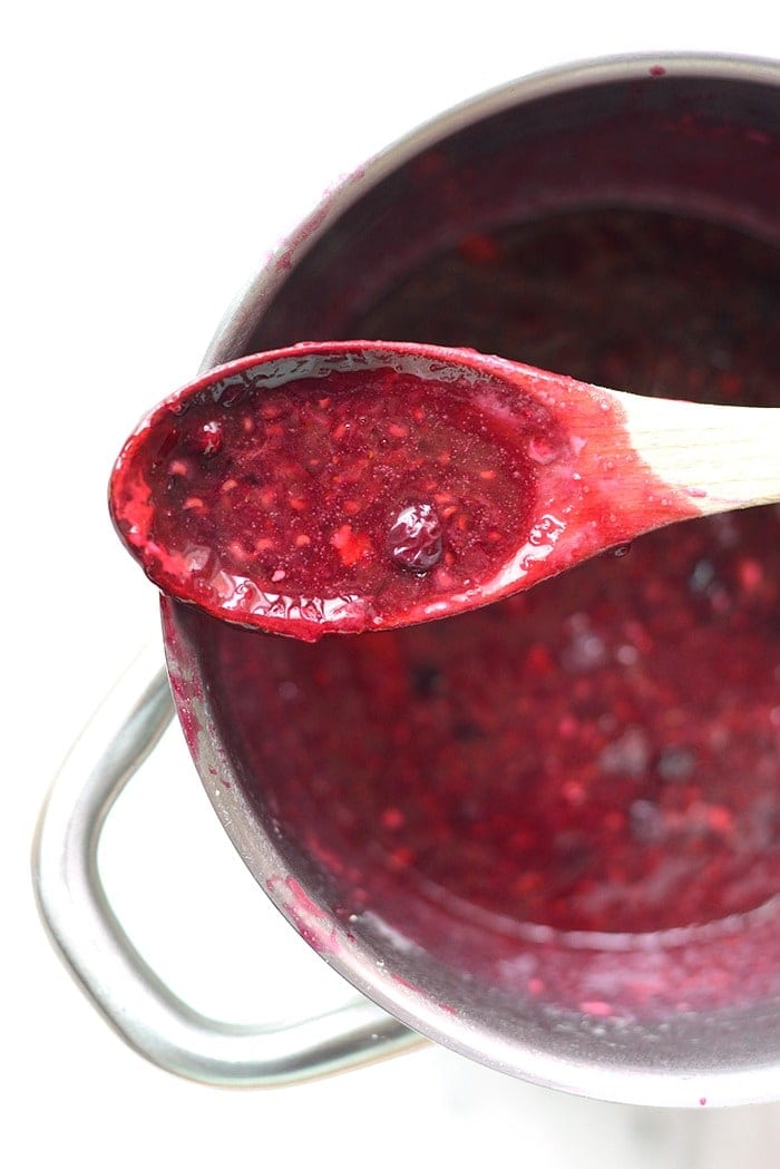 triple berry filling for triple berry crumble bars