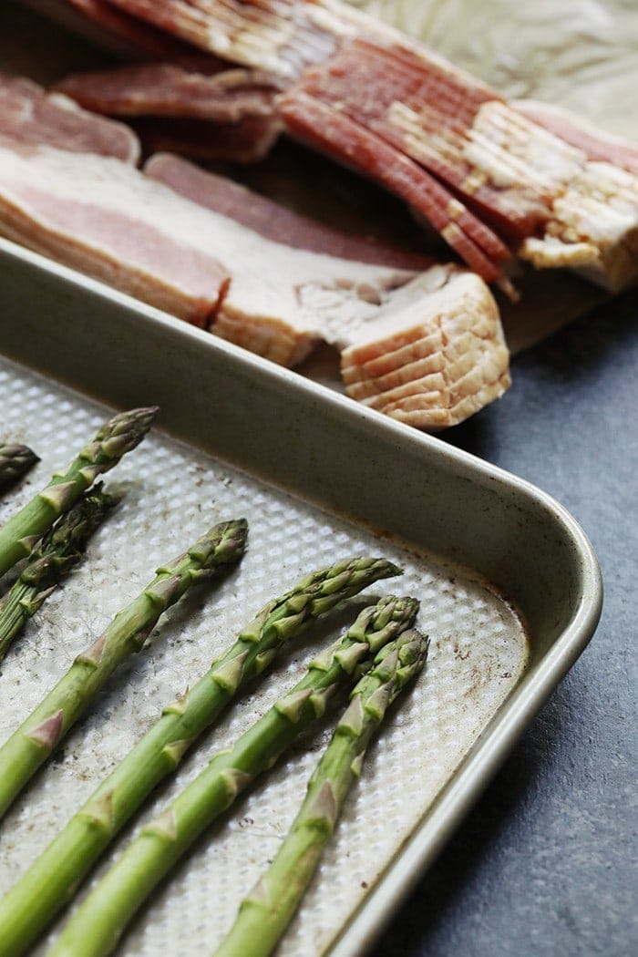 Ingredients for bacon wrapped asparagus