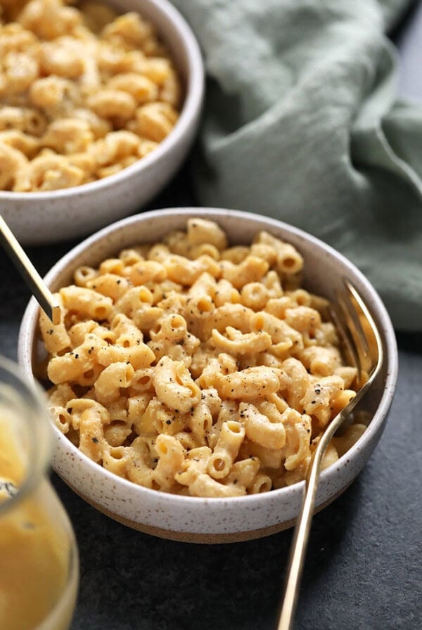 bowl of vegan mac and cheese