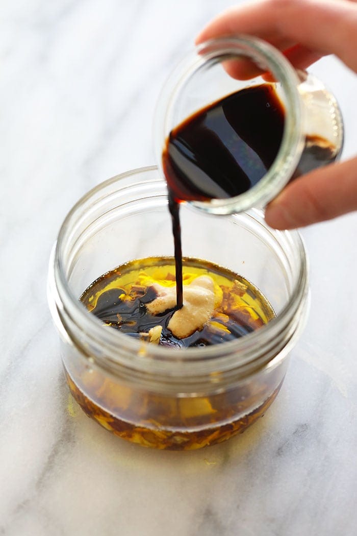 balsamic vinaigrette dressing in a mason jar