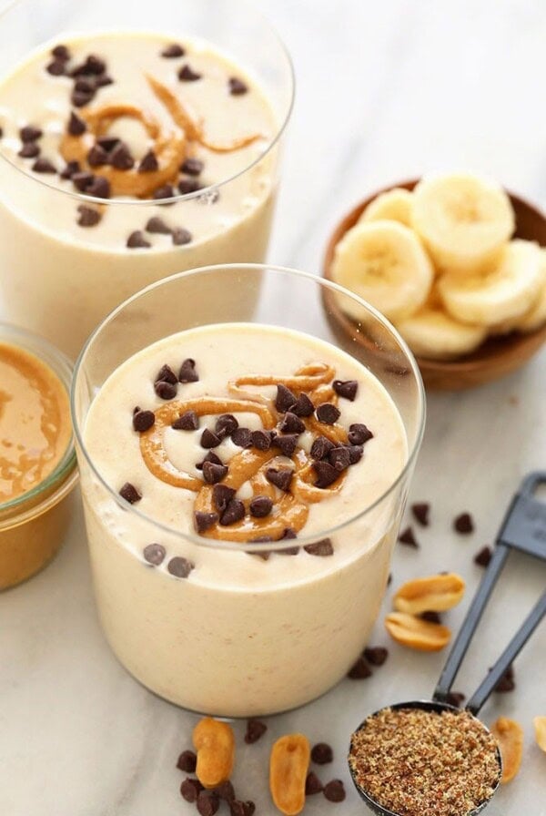 Peanut butter and banana oatmeal bowls.