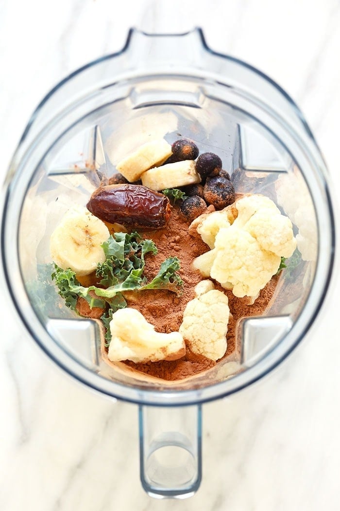 superfood protein smoothie ingredients in a blender