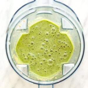 kale smoothie in blender.