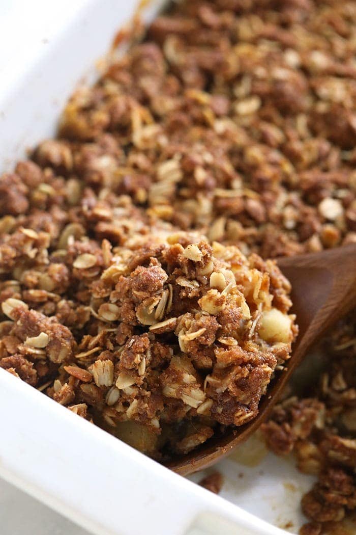 apple crisp in casserole dish