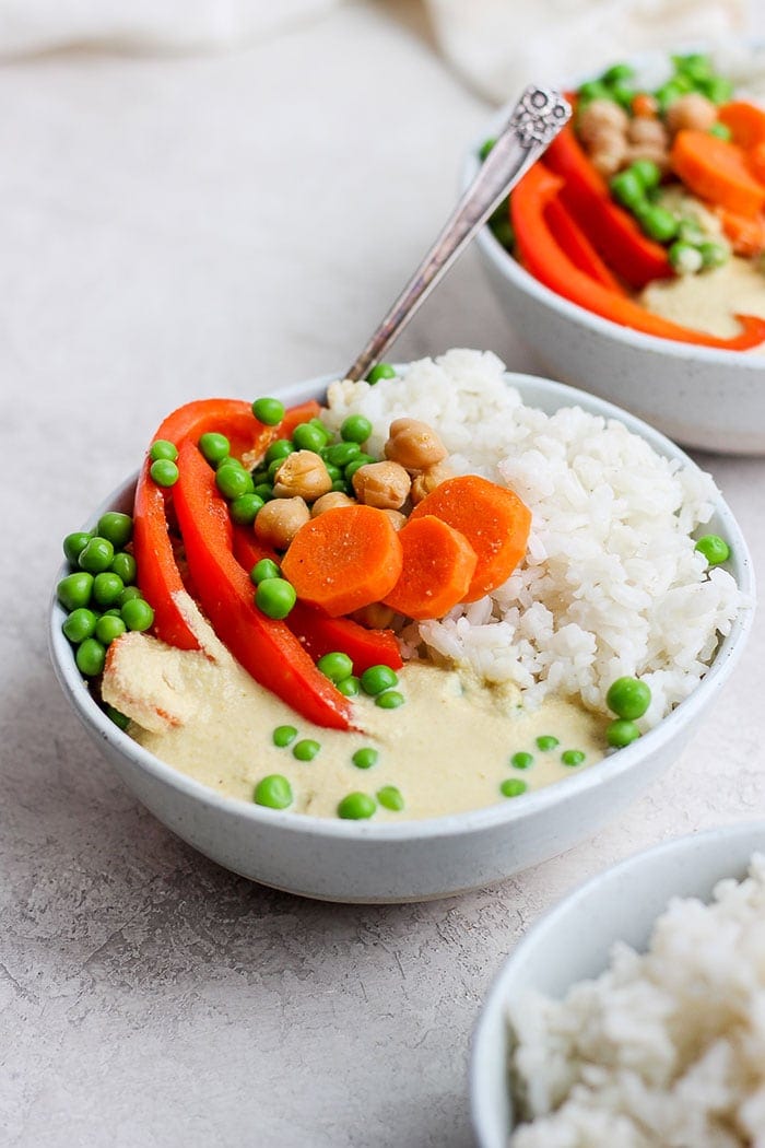 creamy cashew curry in a bowl