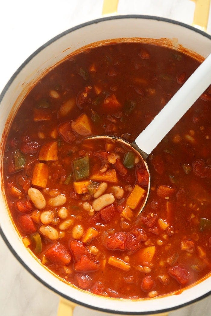 vegetarian chili in stockpot