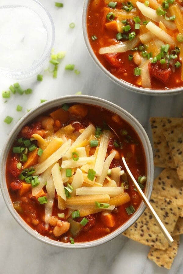 chili in bowl