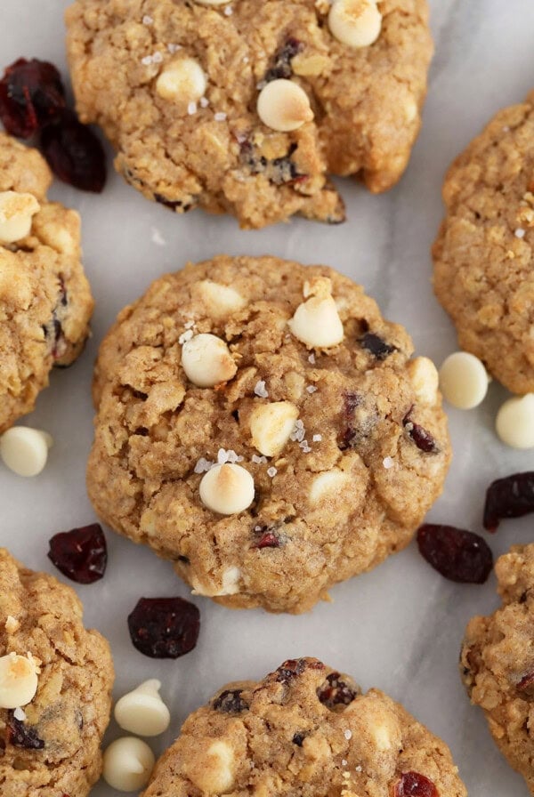 white chocolate cranberry oatmeal cookies