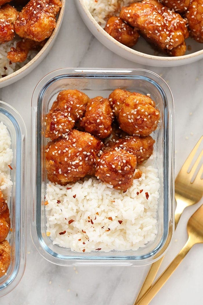 general tso's cauliflower with white rice