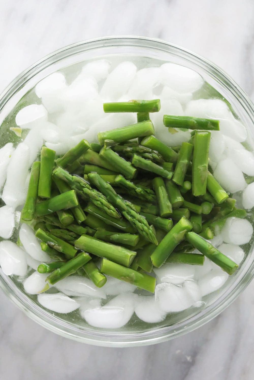 Blanching the asparagus 