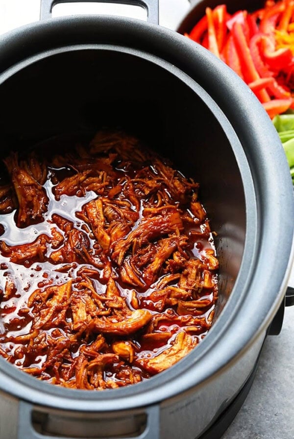 honey sriracha chicken in slow cooker