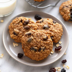 Oatmeal Raisin Cookies