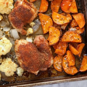 sheet pan chicken and veggies.