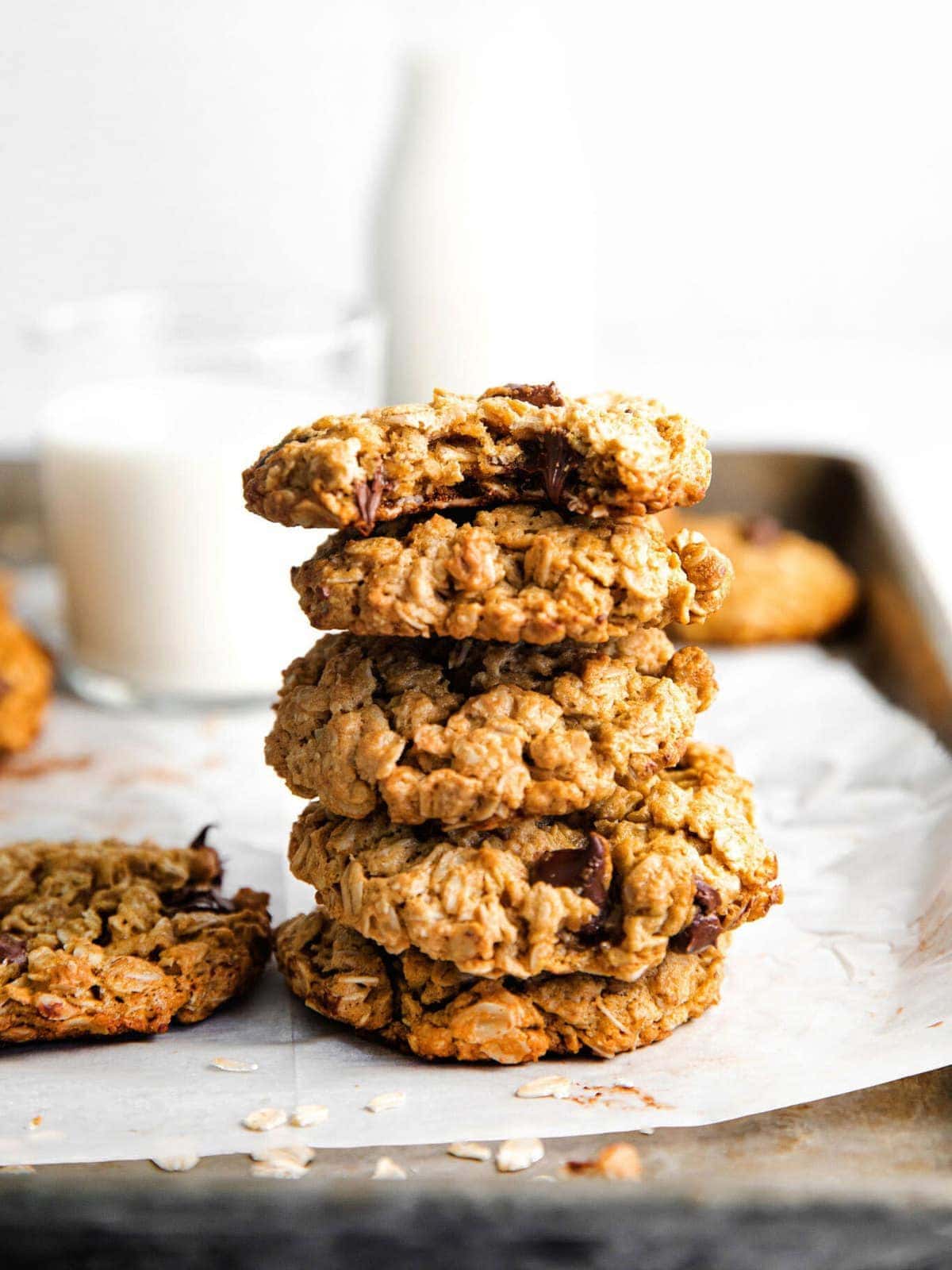 Best Peanut Butter Oatmeal Cookies