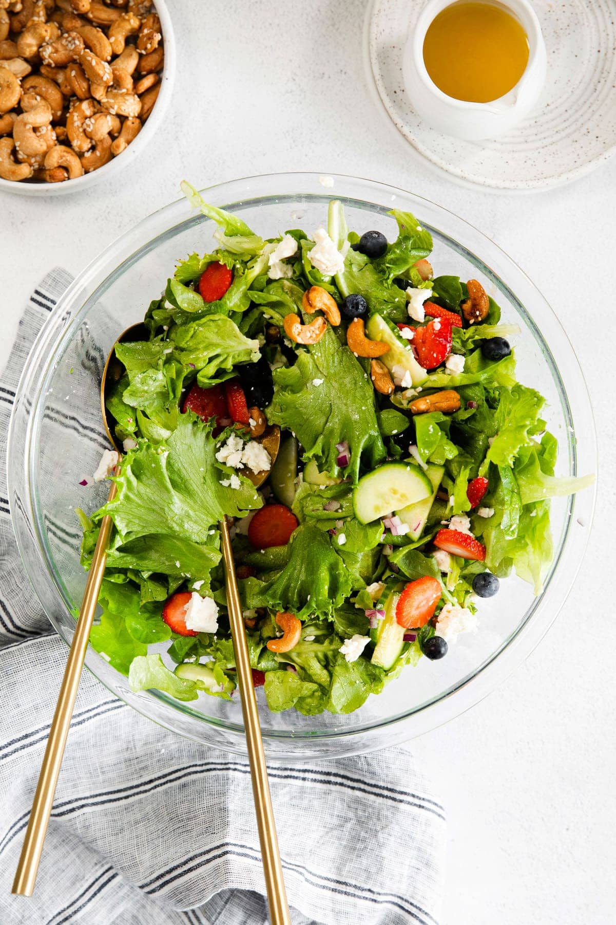 Spring mix salad in a salad bowl. 