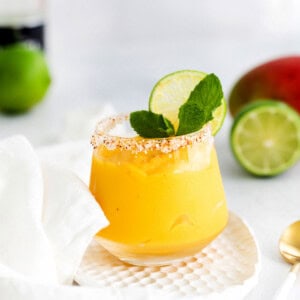 mango margarita in glass.