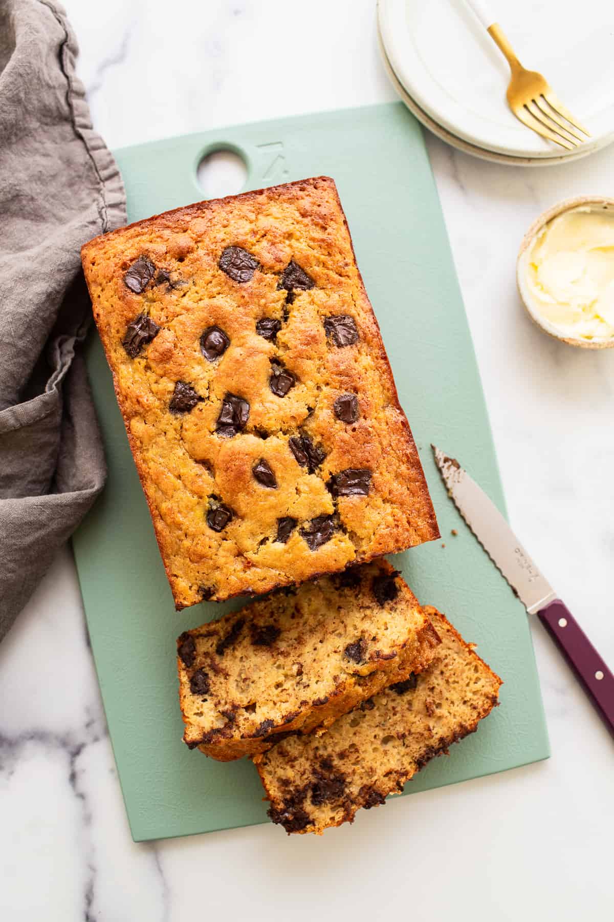 sliced banana bread