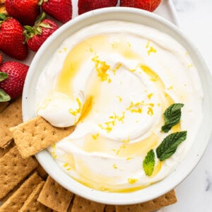 Fruit dip in a bowl.