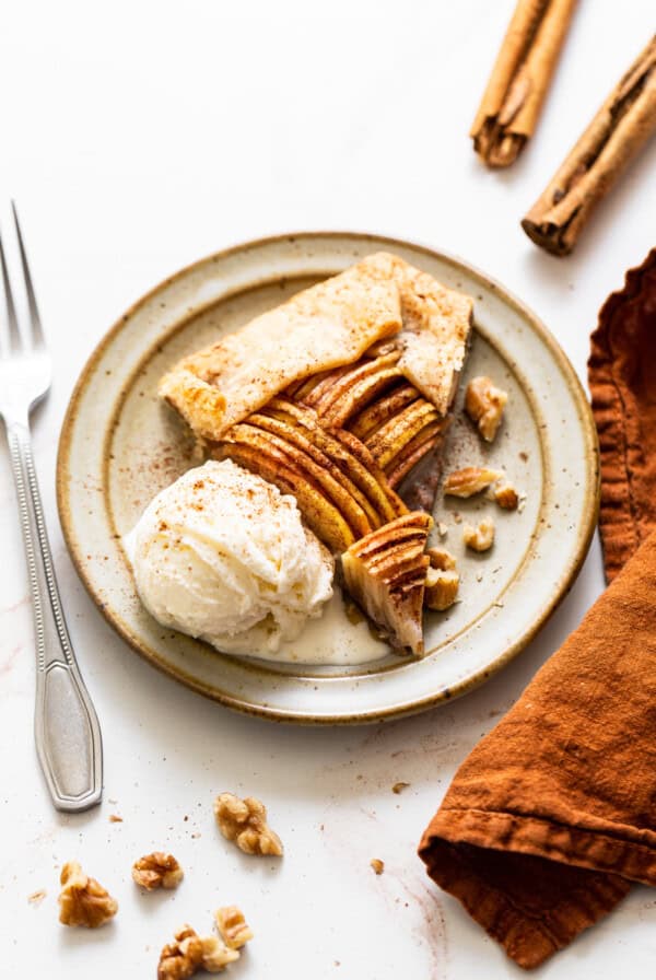 slice of apple galette on plate.