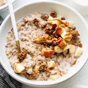 Apple cinnamon oatmeal.