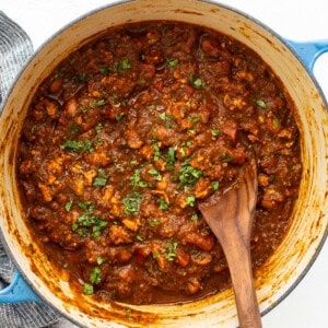 pumpkin chili in Dutch oven.