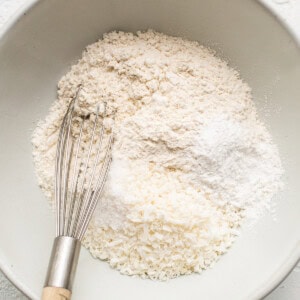 dry ingredients in bowl.