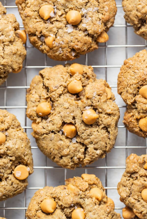 Peanut butter cookies on a cooling rack.