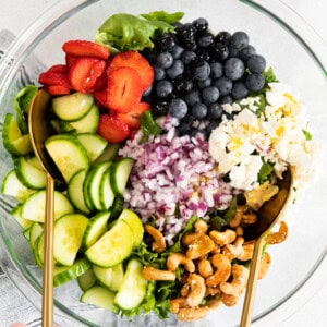 spring mix salad in bowl.